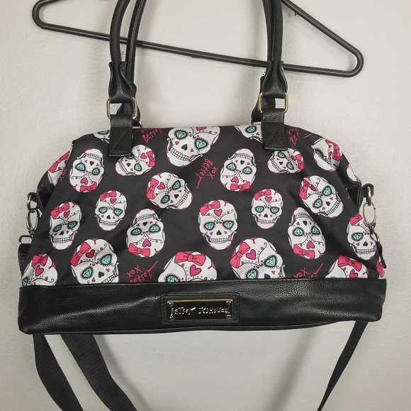 betsey johnson sugar skull purse